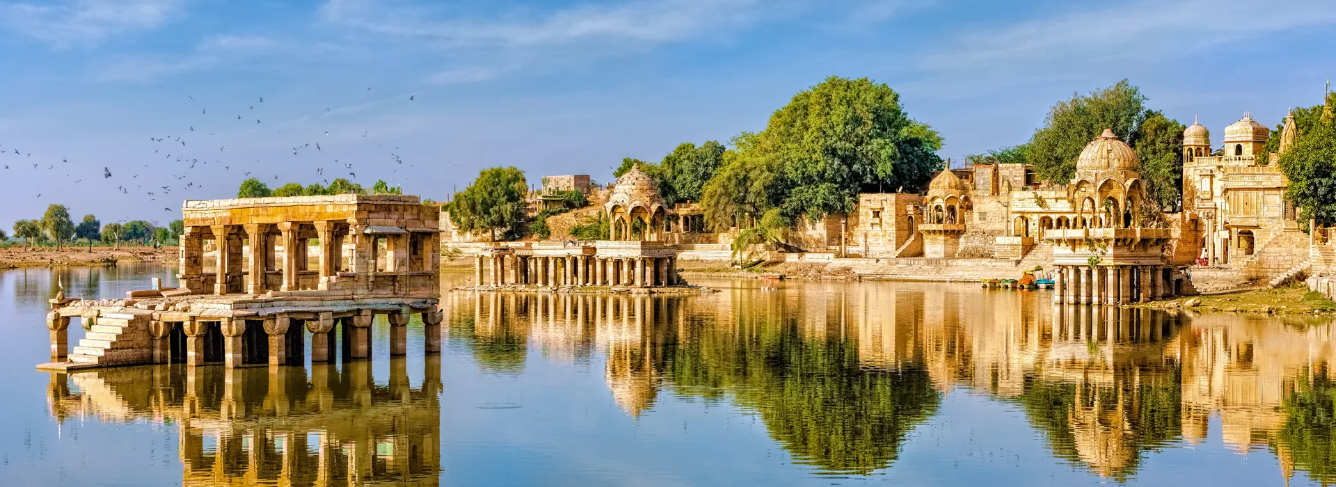 17 Days Rajasthan with Orchha Khajuraho and Varanasi Tour