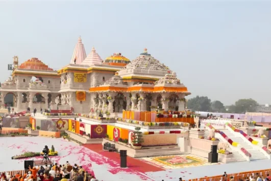 10 Days Golden Triangle Tour with Ayodhya and Varanasi